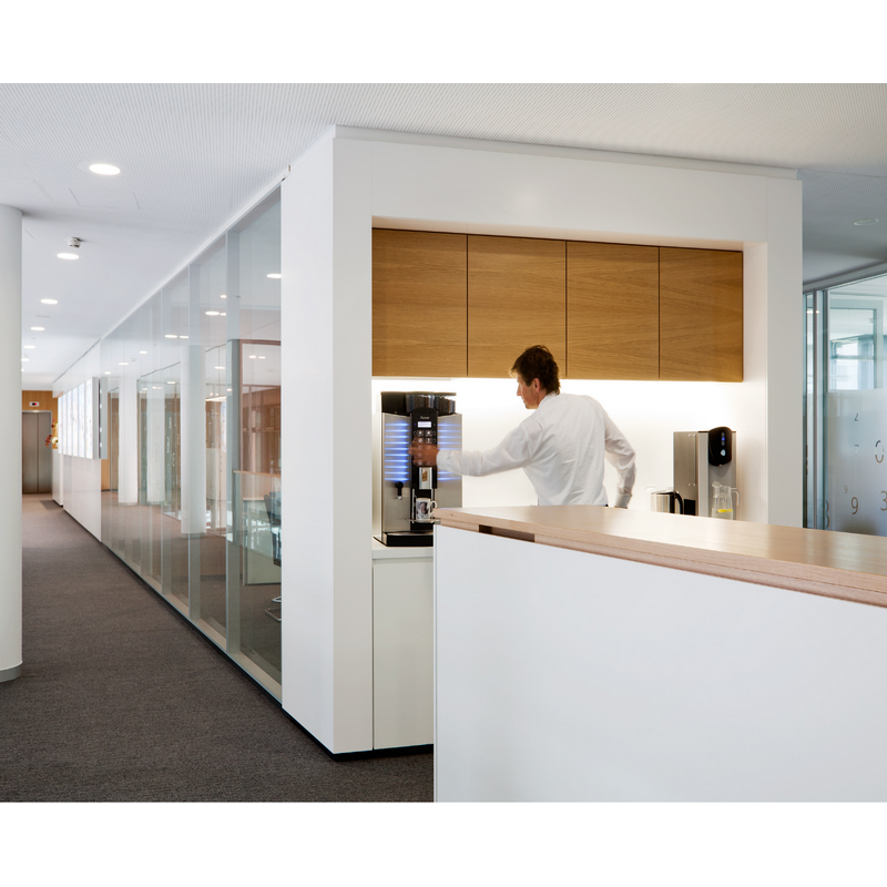 Advantages of Photoelectric Glass in Office Partitions.